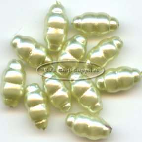 Lt Green Pearl Colored Glass Swirl Beads