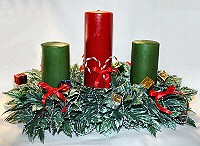 Special Holiday Candle Centerpiece - Free Christmas Project Pattern