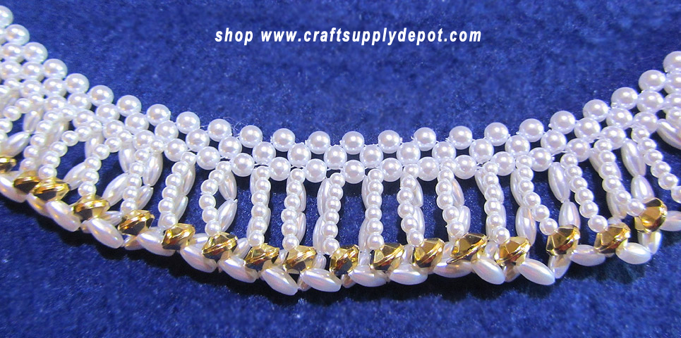 Beaded Reversible Collar - Figure 5